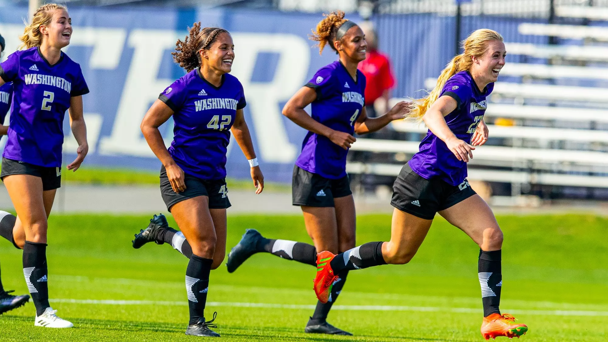 作为亚洲足 作为亚洲足